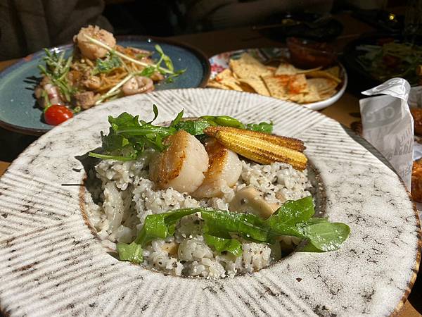 LINE_ALBUM_佳餘生日趴_230211_16 LINE_ALBUM_佳餘生日趴_230211_16