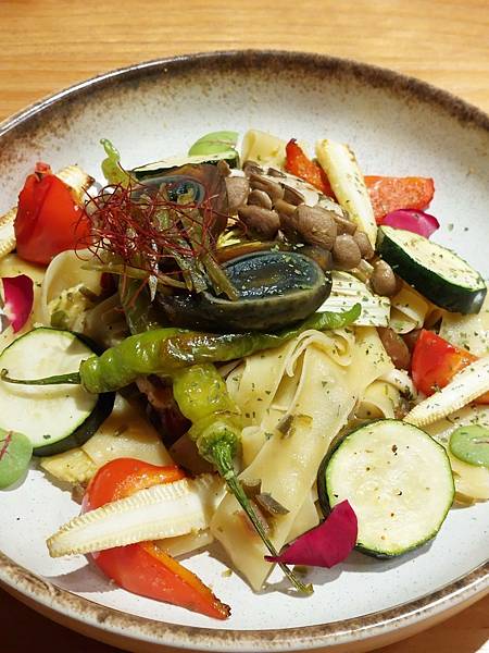 LINE_ALBUM_部落格_241019_36 LINE_ALBUM_部落格_241019_36