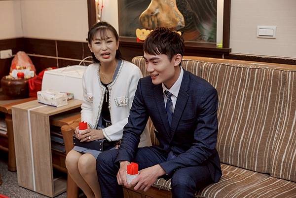 LINE_ALBUM_儀式_250419_201 LINE_ALBUM_儀式_250419_201