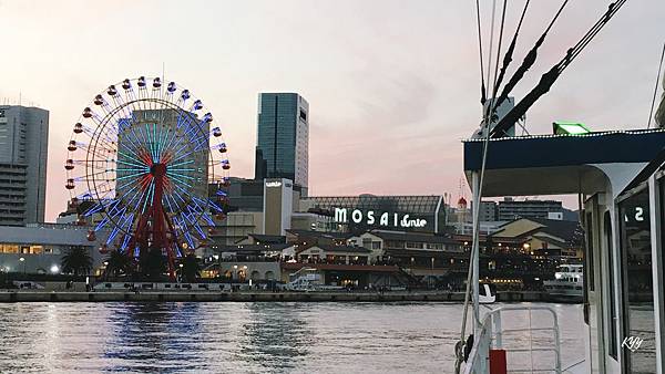 玩吧魚子 日本神戶 神戶港灣搭船 馬賽克廣場晚餐 夜景 Kyy Blink 佈告欄 玩吧魚子 日本神戶 神戶港灣搭船 馬賽克廣場晚餐 夜景 Kyy Blink 佈告欄