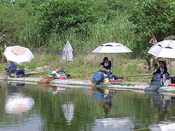 1020929兩組珠海釣場聯誼下半場東岸一景.JPG