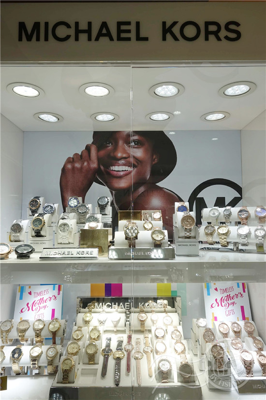 手錶品牌推薦-萬年鐘錶名店|Fossil,Michael Kors,Armani女錶公司貨,維修保固安心買 Fossil手錶,鐘錶行,手錶品牌,手錶推薦,男錶推薦,Armani手錶,女錶推薦,Michael Kors手錶,萬年鐘錶,手錶品牌推薦