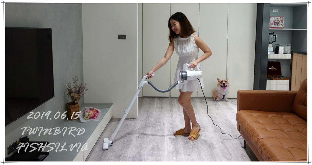 吸塵器推薦-Twinbird吸吹兩用吸塵器|結婚新居打掃更輕巧方便的日本電器 吸塵器,吸塵器推薦,Twinbird,兩用吸塵器,日本電器,居家清潔,電器,家電,手持吸塵器,直立式吸塵器,送禮家電