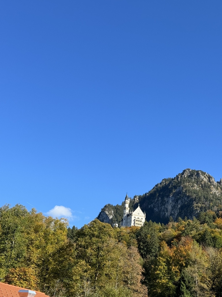 【德國】新天鵝堡,迪士尼灰姑娘的城堡原型 【德國】新天鵝堡,迪士尼灰姑娘的城堡原型