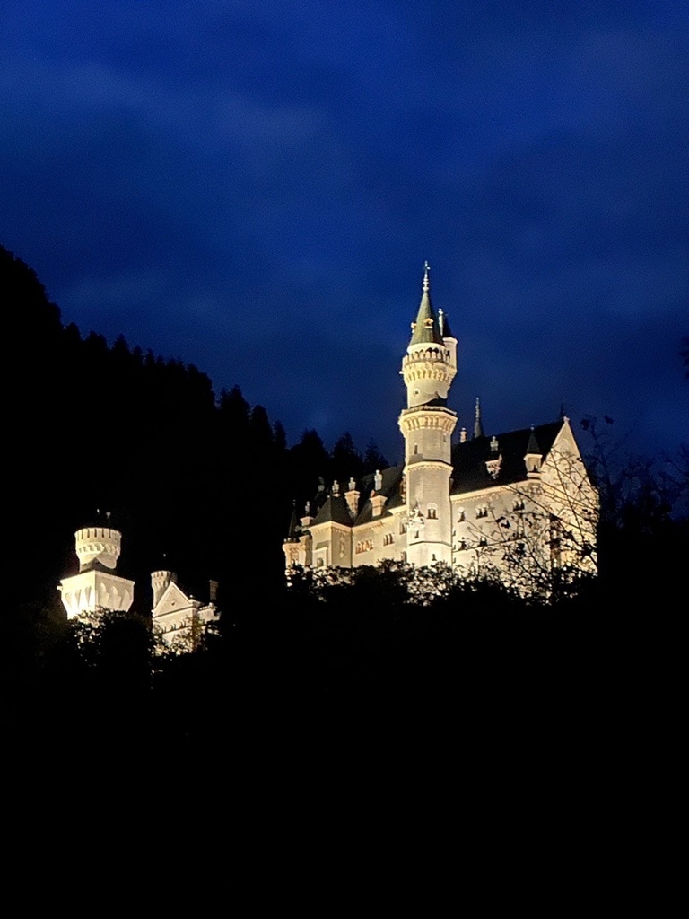 【德國】新天鵝堡,迪士尼灰姑娘的城堡原型 【德國】新天鵝堡,迪士尼灰姑娘的城堡原型