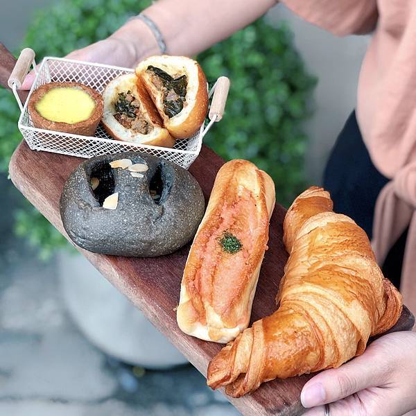 相片 2020-7-31 下午11 39 25 相片 2020-7-31 下午11 39 25