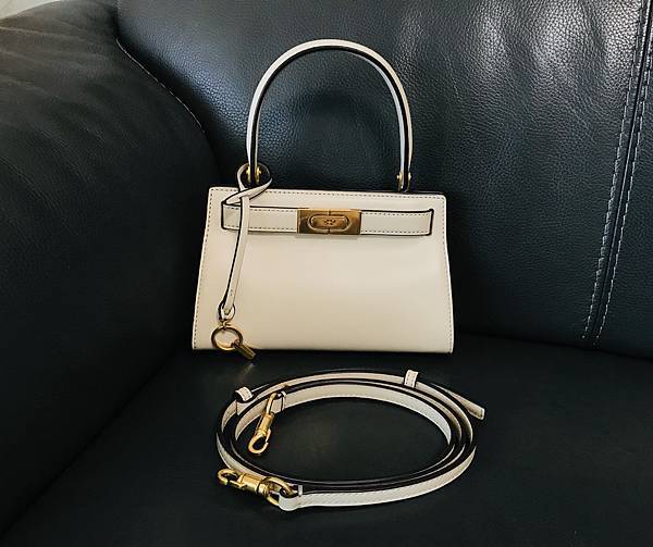 Tory-Burch-Lee-Radziwill-petite