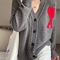 AMI-Oversize-De-Coeur-Cardigan