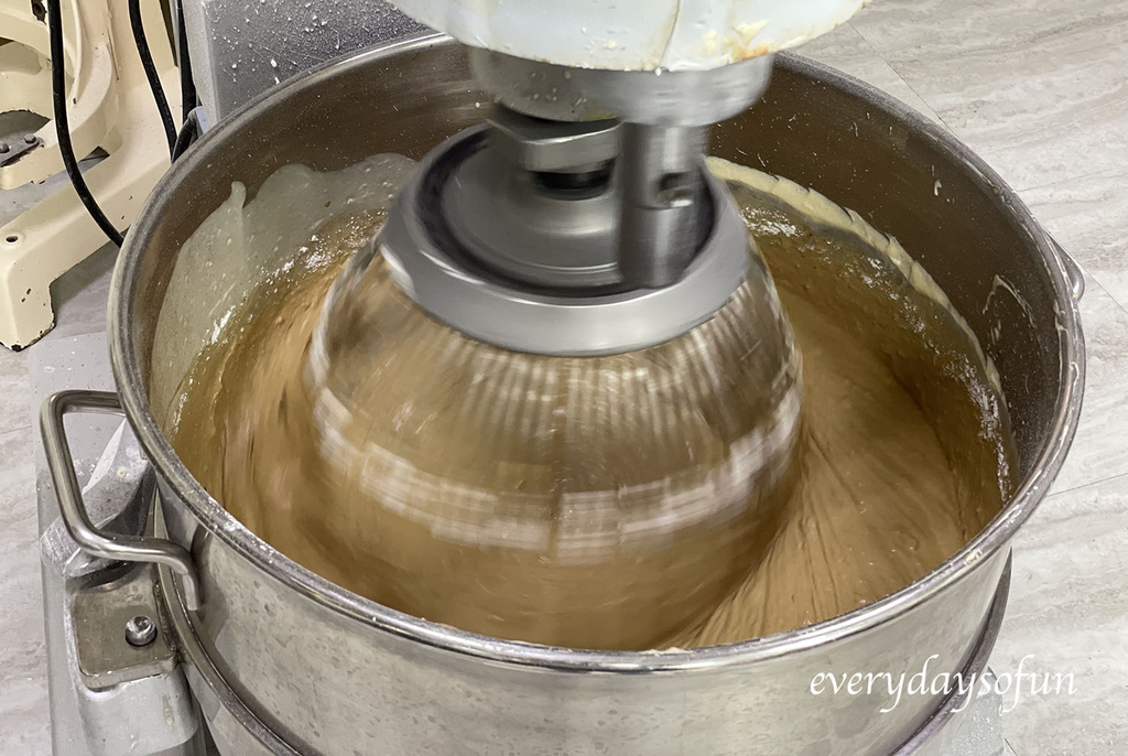 比例的拿捏,是蛋捲好吃的關鍵 比例的拿捏,是蛋捲好吃的關鍵