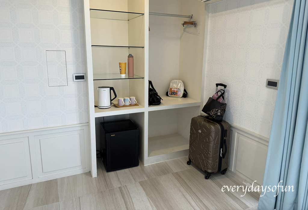 菈芙卡雙人房開箱 菈芙卡雙人房開箱