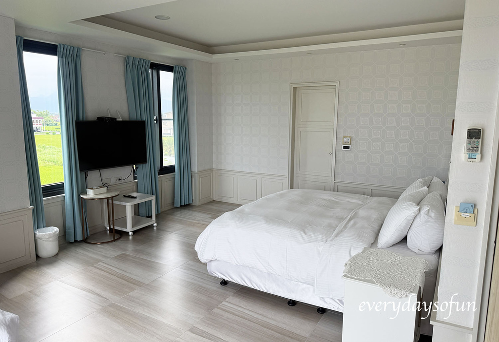 菈芙卡雙人房開箱 菈芙卡雙人房開箱