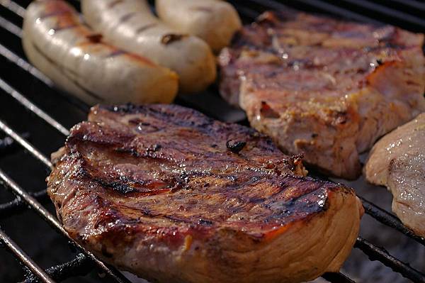 grilled-meats-1309431_960_720.jpg