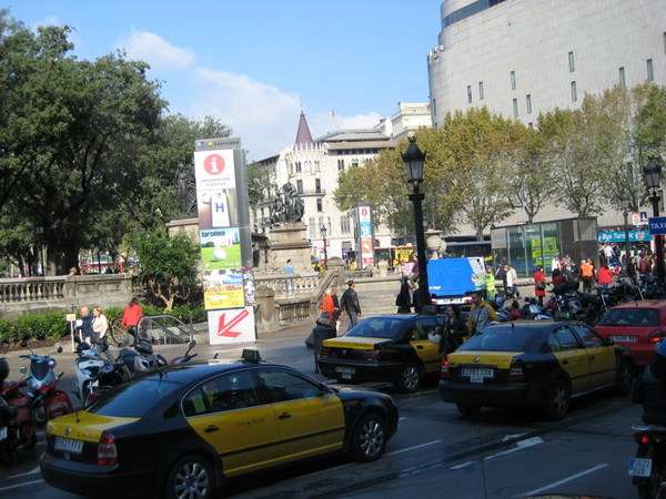 加泰隆尼亞廣場