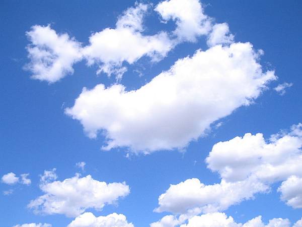 clouds-8-1384952.jpg