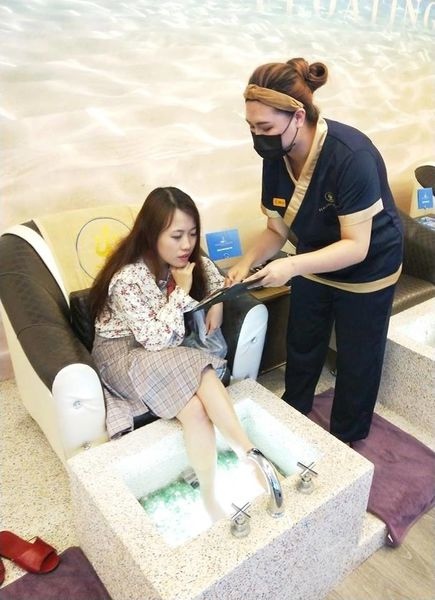 高雄按摩推薦,高雄按摩,高雄spa推薦,高雄spa,苓雅按摩,苓雅spa,高雄女子spa,高雄純按摩,高雄純spa,男女spa,高雄男生spa,高雄漂浮,浮宮,高雄孕婦按摩,高雄養生館,高雄精油按摩,失眠,睡眠障礙,失眠治療,高雄純按摩,高雄純SPA,高雄高級SPA,高雄水療