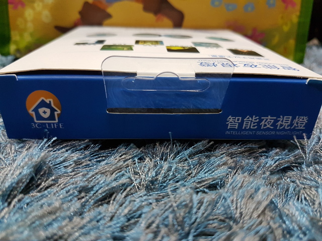 居家生活 3c Life 安全家系列 智能夜視燈 方便安裝 採用紅外線及人體感應技術 高靈敏 反應速度快 充飽電後可持續照明長達13小時 芙蘿菈の小天地 居家生活 3c Life 安全家系列 智能夜視燈 方便安裝 採用紅外線及人體感應技術 高靈敏 反應速度快 充飽電後可持續照明長達13小時 芙蘿菈の小天地