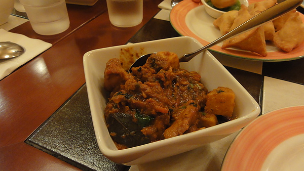 香料屋 酸辣雞肉