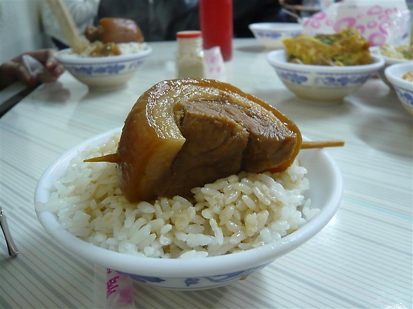 彰化~魚市場爌肉飯