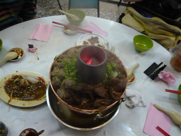恩德元-牛肉丸火鍋