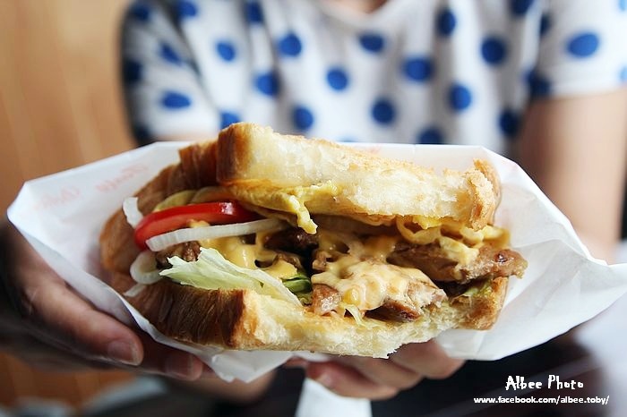 nEO_IMG_IMG_0422.jpg nEO_IMG_IMG_0422.jpg