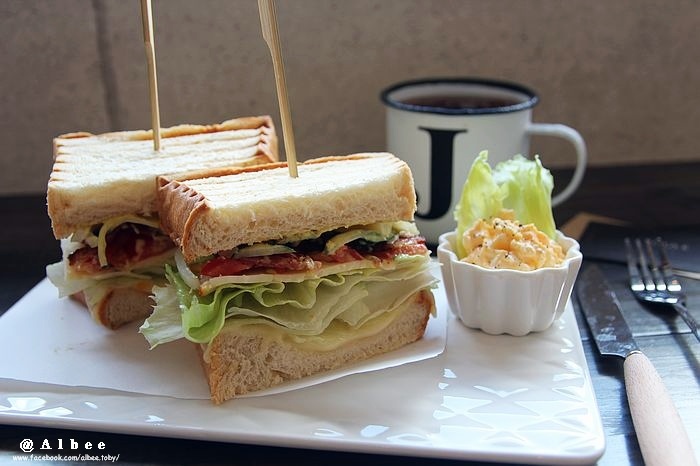 nEO_IMG_IMG_2044.jpg nEO_IMG_IMG_2044.jpg