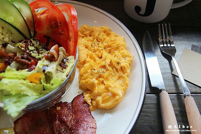 nEO_IMG_IMG_2057.jpg nEO_IMG_IMG_2057.jpg