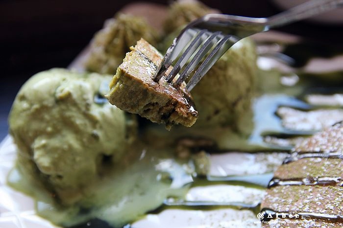 nEO_IMG_IMG_2083.jpg nEO_IMG_IMG_2083.jpg