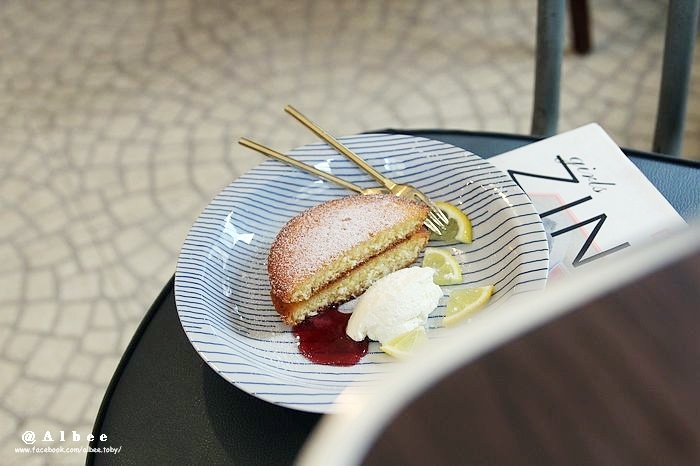 nEO_IMG_IMG_2194.jpg nEO_IMG_IMG_2194.jpg