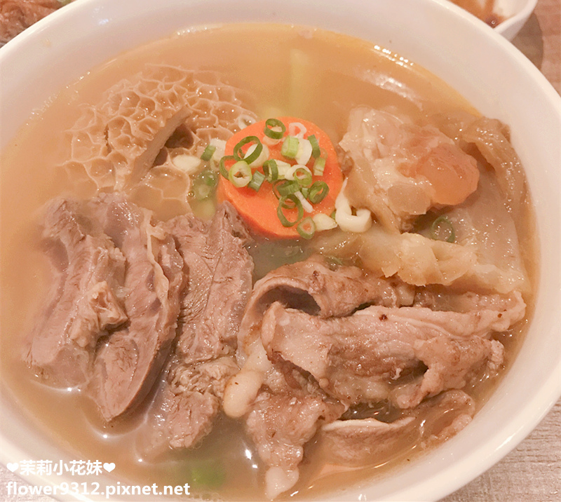 牛莊園牛肉麵 (25).JPG