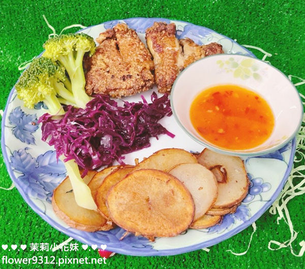 剛剛好食 泰式椒麻雞腿排(生食) 普羅旺斯烤雞腿(生食) 蒜香胡蘿蔔濃湯 蘋果紫高麗 (14).jpg