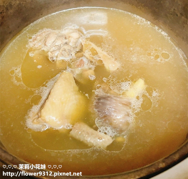 谷咕谷台灣紅羽土雞(湯)即食包組 (4).jpg