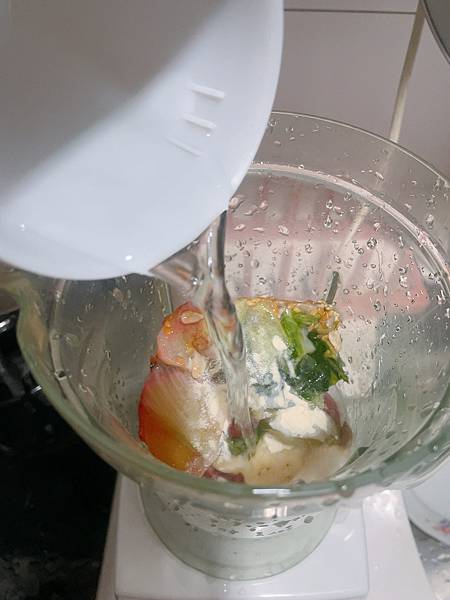 V.G BOOM 莓果綠拿鐵鮮凍包 藍莓綠拿鐵 黑莓綠拿鐵 草莓綠拿鐵 (9).JPG