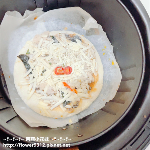 全聯開箱 綠果方洲×BEPPIN PASTA鹹豬肉米披薩 & 三杯雞米披薩 (6).JPG
