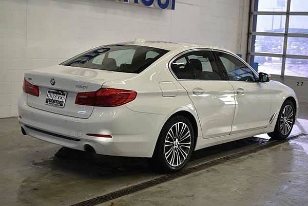 BMW530-1