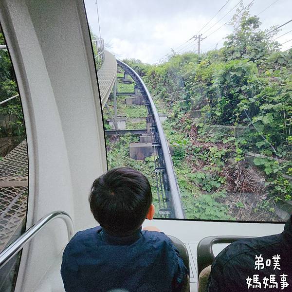 【日本‧東京】免費搭小纜車、看新幹線、山丘城堡溜滑梯│飛鳥山 【日本‧東京】免費搭小纜車、看新幹線、山丘城堡溜滑梯│飛鳥山
