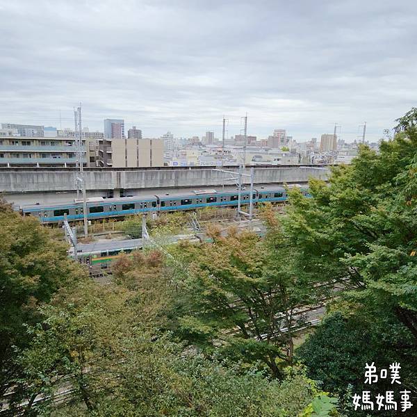 【日本‧東京】免費搭小纜車、看新幹線、山丘城堡溜滑梯│飛鳥山 【日本‧東京】免費搭小纜車、看新幹線、山丘城堡溜滑梯│飛鳥山