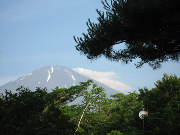 第二天早上六點半的富士山