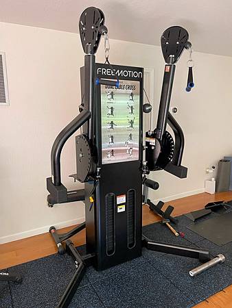 Cable Machine.jpg Cable Machine.jpg