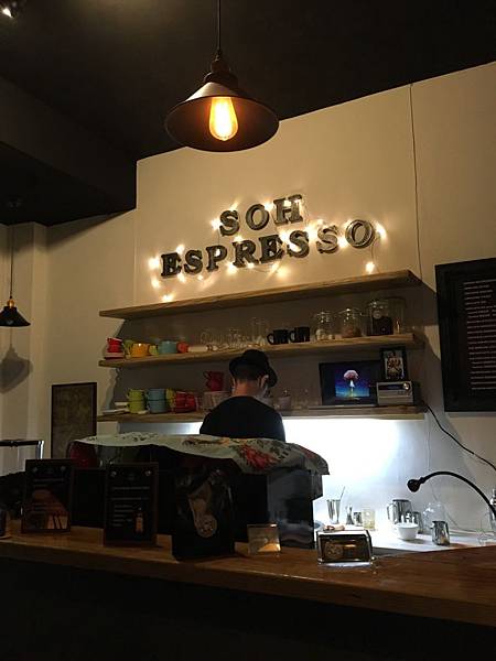 圖3_高帽子老板