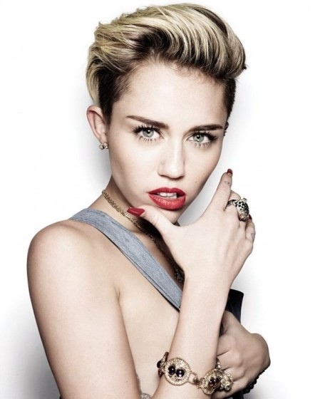 miley-cyrus-nightmare-470x560