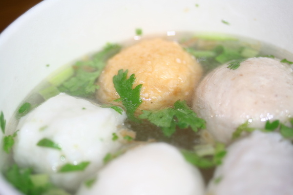 綜合魚丸湯
