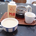 茶包+Milk=飛人特製奶茶