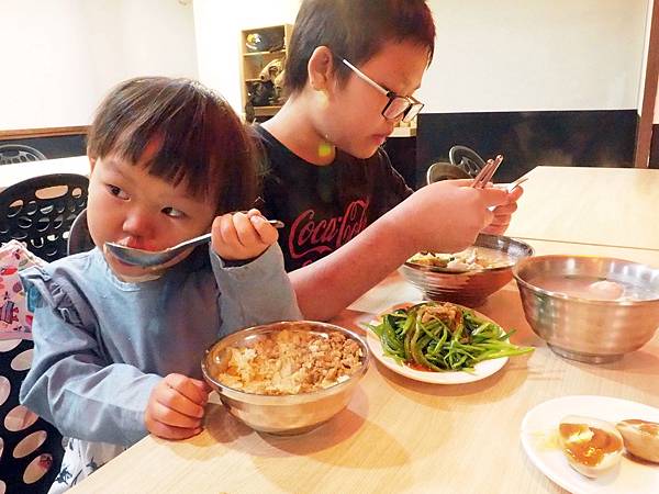 新竹圓環美食 勾勾手幸福麵 (23).JPG