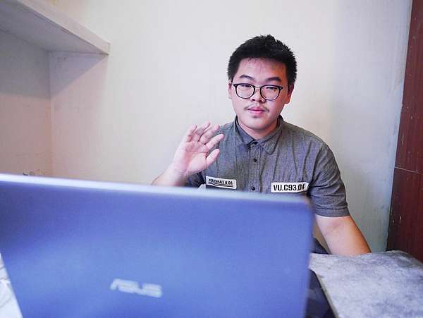 百瀚英語線上課程為高中生量身定制專業師資 獨家教材 從國小到成人的英語學習 108課綱及檢定考試準備最佳選擇