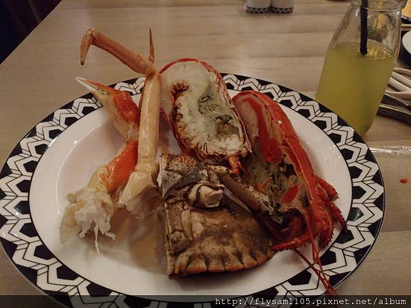 P_20160919_182530_vHDR_On.jpg P_20160919_182530_vHDR_On.jpg