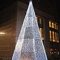 京華城前的主題聖誕樹