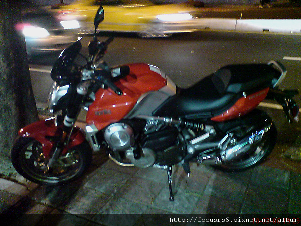 Aprilia MANA 850