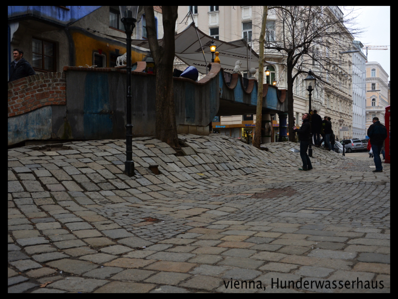 074 vienna hunderwasserhaus