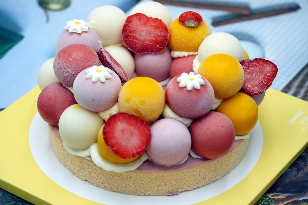 【母親節蛋糕宅配】板橋推薦 卡瓦蛋糕 義式冰淇淋蛋糕 | 低