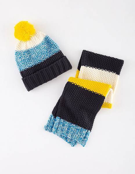 KNITTED HAT & SCARF SET (cobalt twist blue 2-6Y).jpg